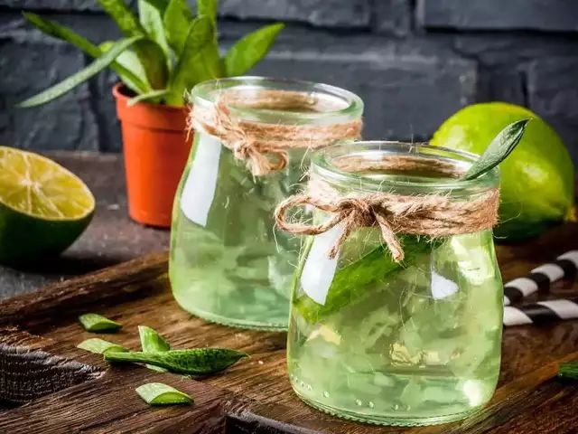 Aloe Vera and Lemon Skin Glow Juice