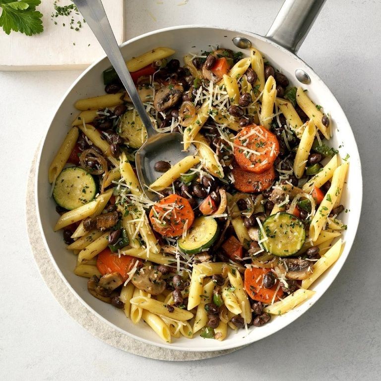 Black Bean Pasta with Roasted Vegetables