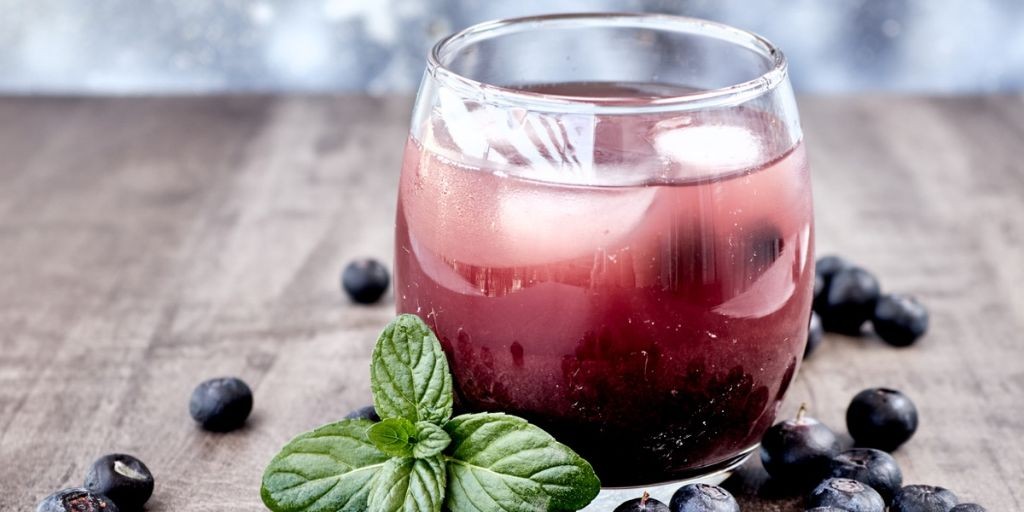 Blueberry and Coconut Antioxidant Juice