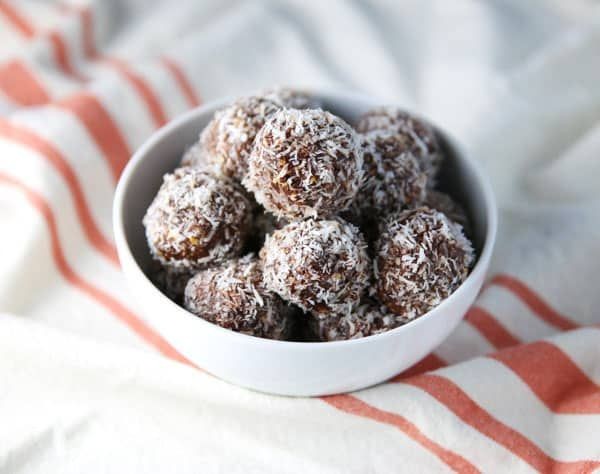 Cashew Date Truffles