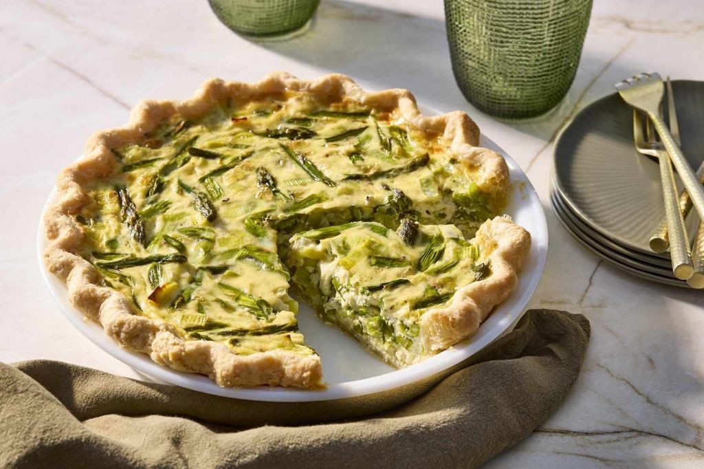 Classic Asparagus and Gruyere Quiche