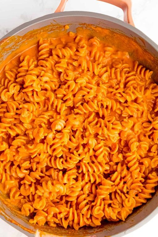 Roasted Red Pepper and Lentil Pasta