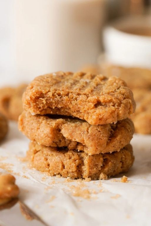 Almond Flour Peanut Butter Cookies