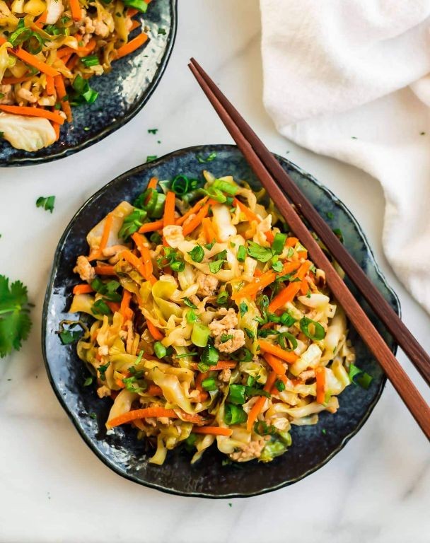 Asian-inspired ground chicken and cabbage stir-fry