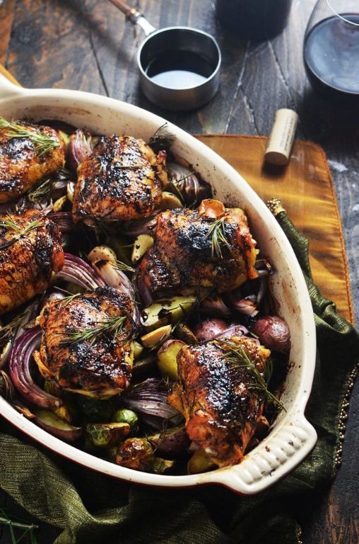 Baked Chicken Thighs with Rich Red Wine Reduction