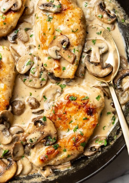 Baked Chicken with Creamy Garlic Mushroom Sauce