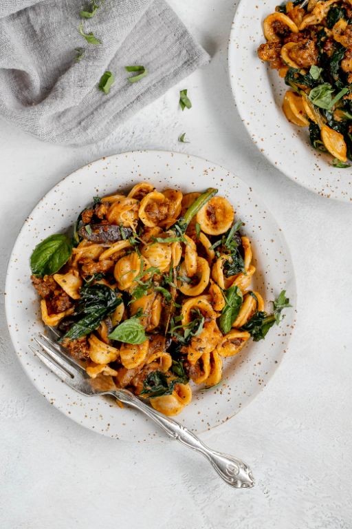 Burrata Pasta with Sausage and Peppers