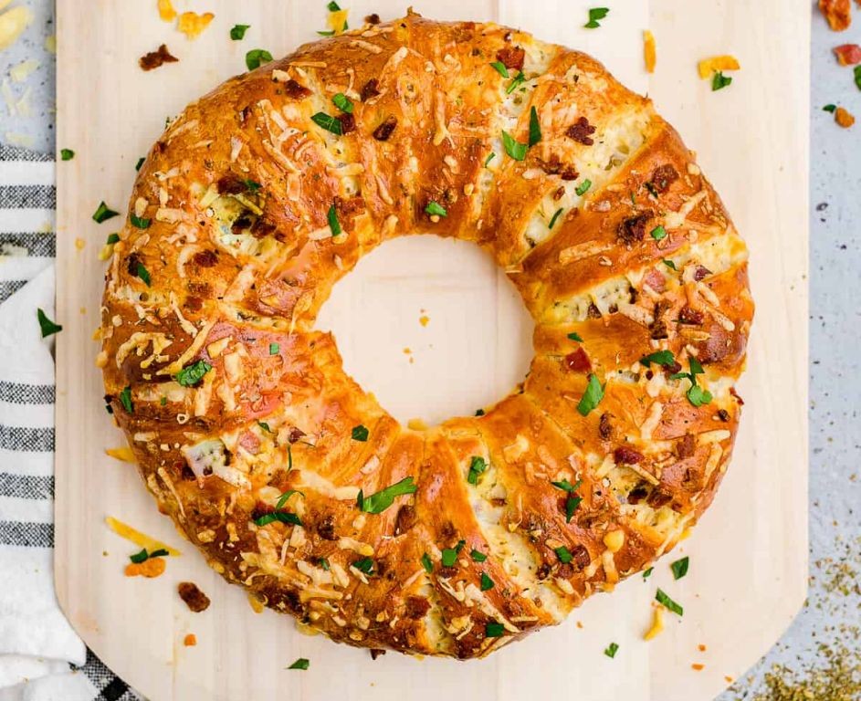 Chicken Alfredo Crescent Roll Pizza