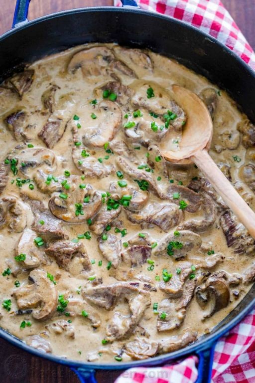 Classic Beef Stroganoff with Sour Cream