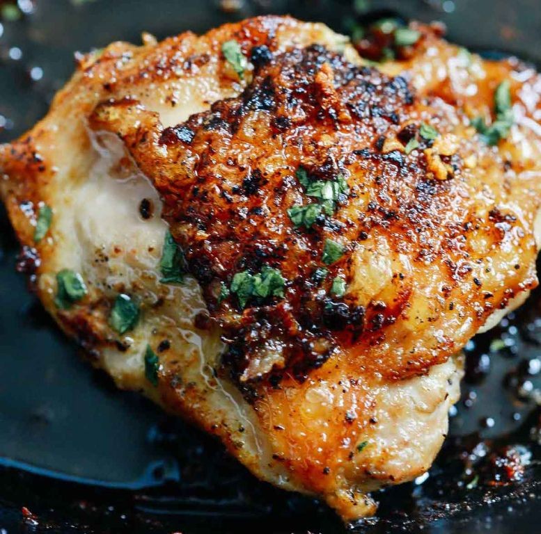 Garlic Butter Baked Bone-In Chicken Thighs