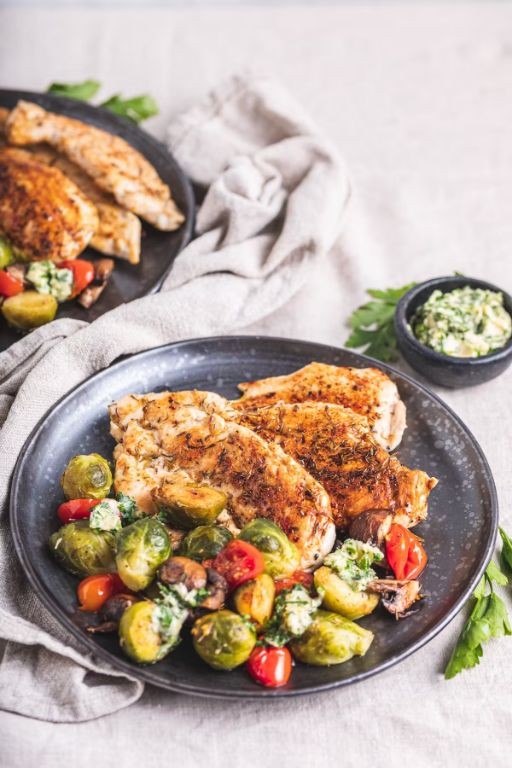 Garlic Butter Baked Chicken Breast with Roasted Vegetables