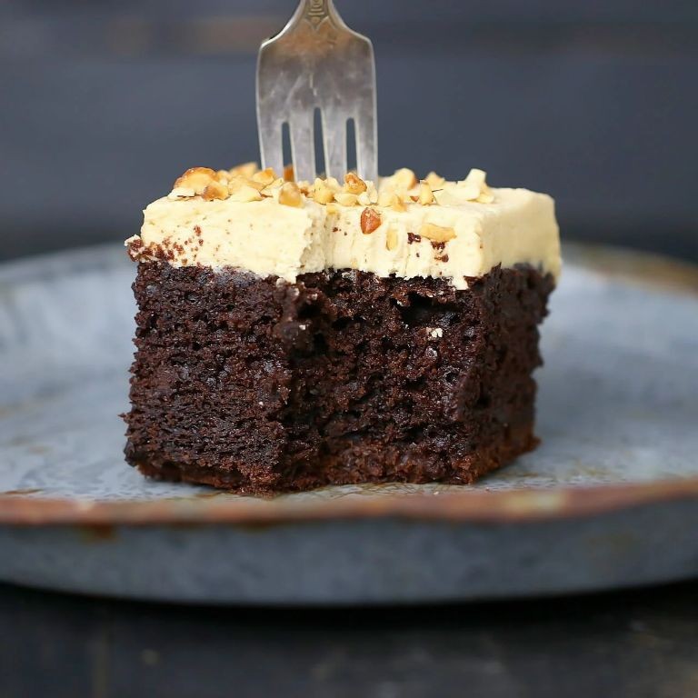 Gluten Free Chocolate Peanut Butter Cake