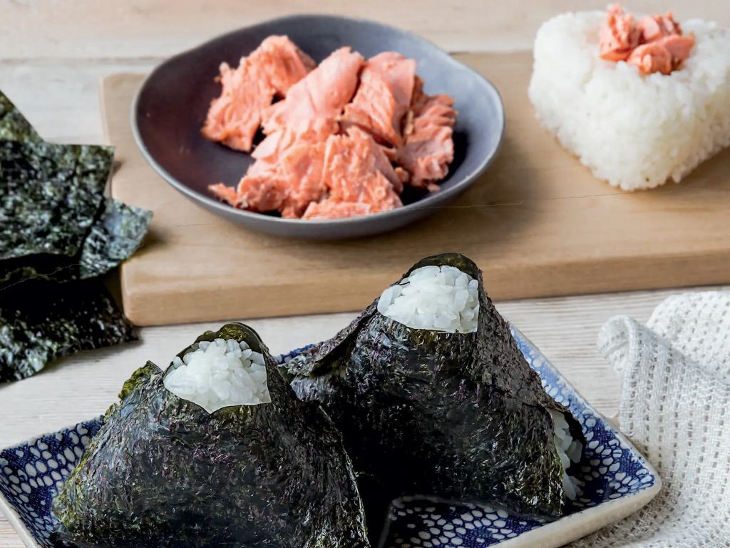 Homemade Onigiri with Salmon Filling
