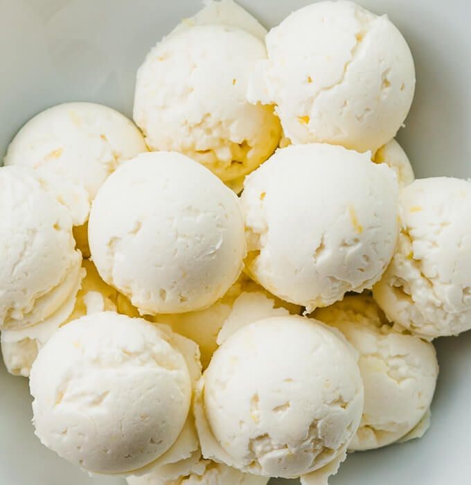 Lemon Cheesecake Fat Bombs