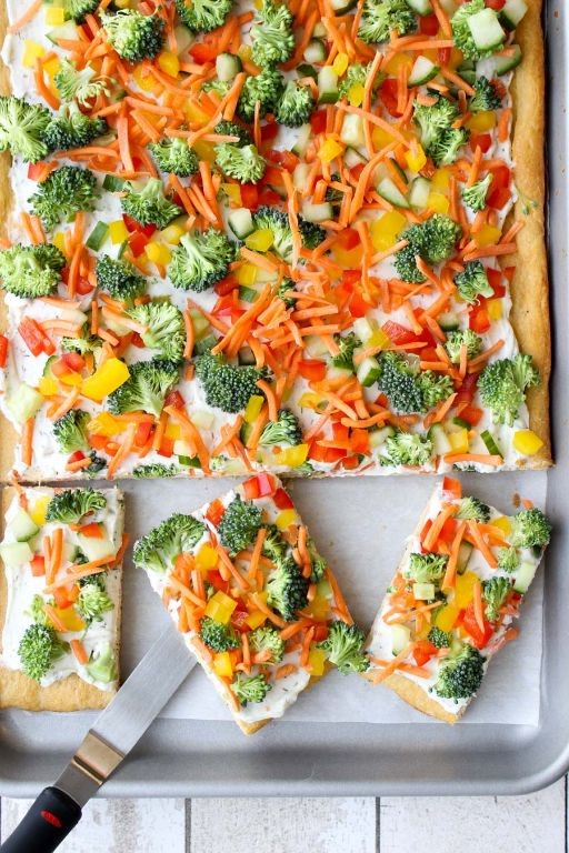 Mediterranean Crescent Roll Pizza