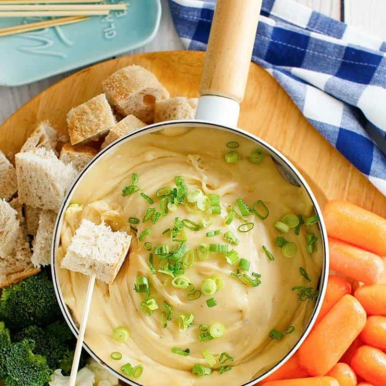 Melting Pot Wisconsin Trio Cheese Fondue