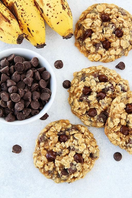 Oatmeal Banana Chocolate Chip Cookies