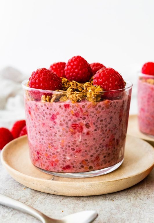 Raspberry Chia Pudding