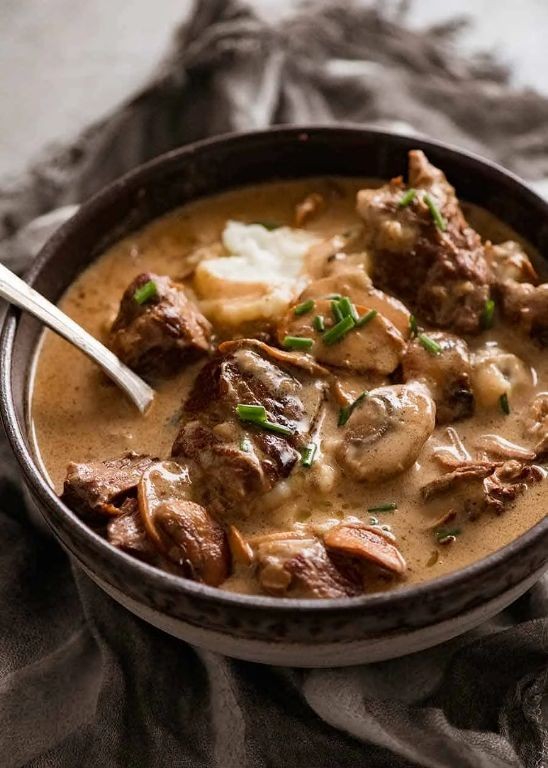 Slow Cooker Beef Stroganoff with Mushrooms