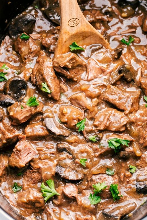 Slow Cooker Beef Tips with Mushroom Gravy
