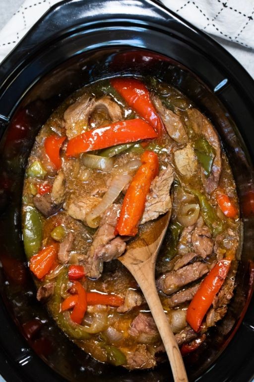 Slow Cooker Beef Tips with Peppers and Onions