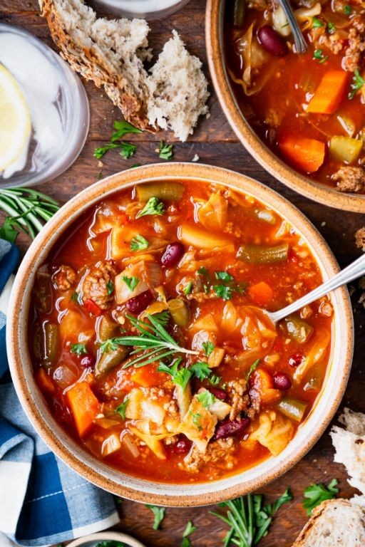 Slow-Cooked Hamburger and Cabbage Stew