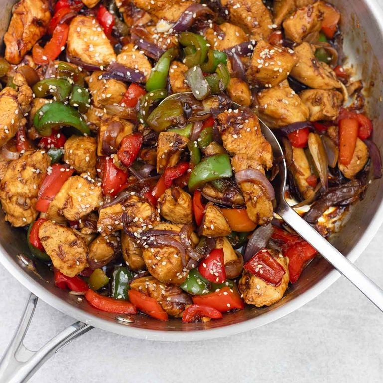 Spicy Chicken and Bell Pepper Stir-Fry