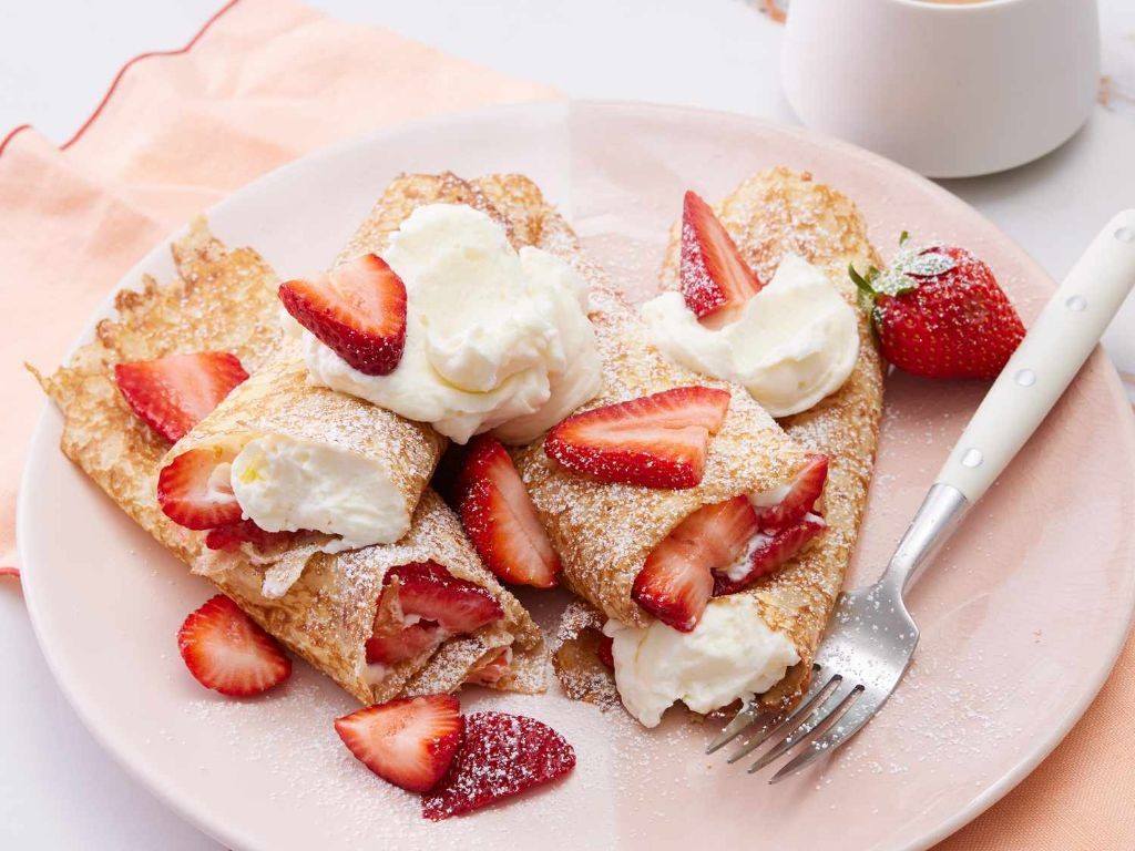 Strawberry Cream Cheese Crepes